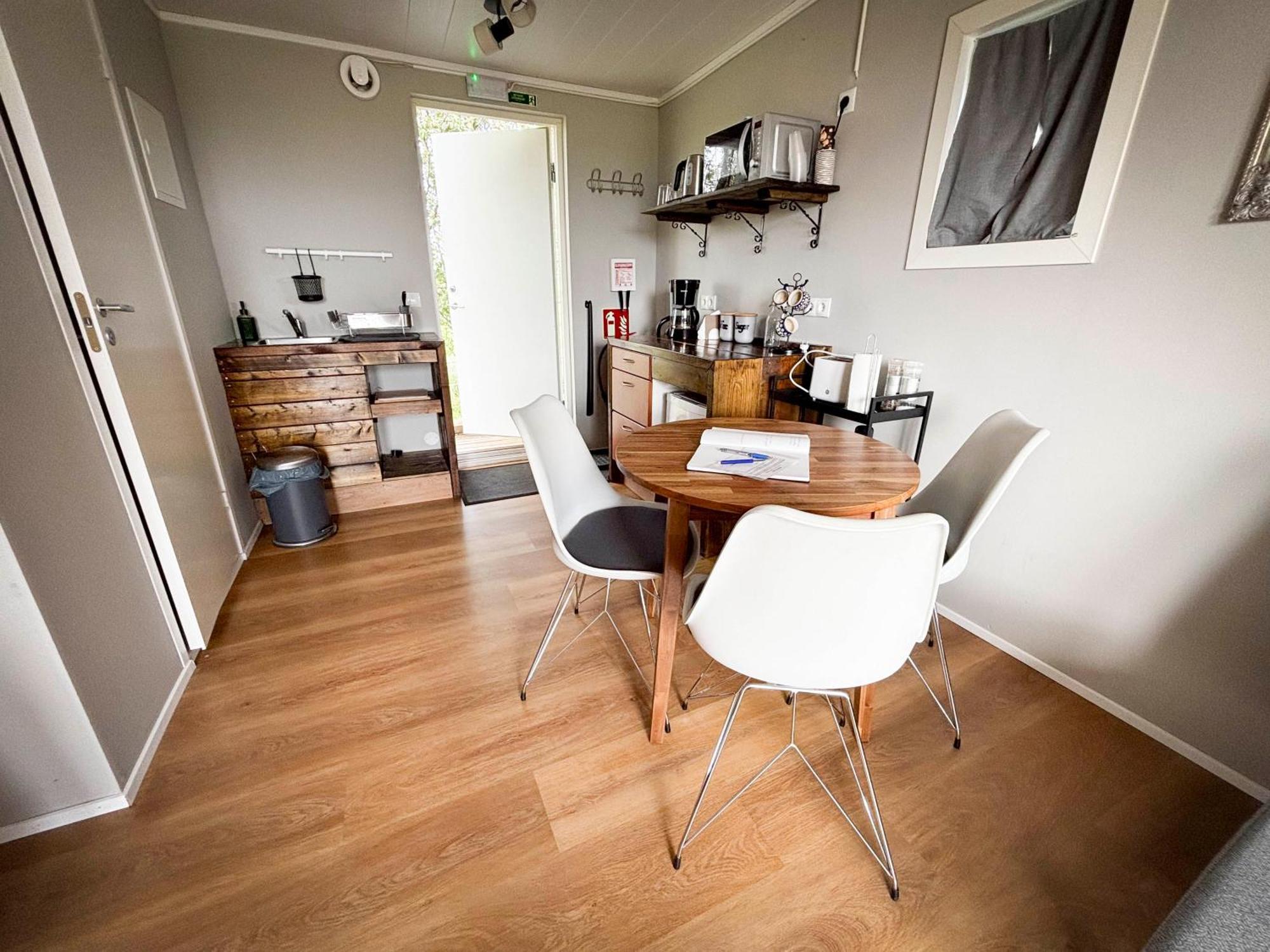 Ashamrar Appartement Hella Buitenkant foto